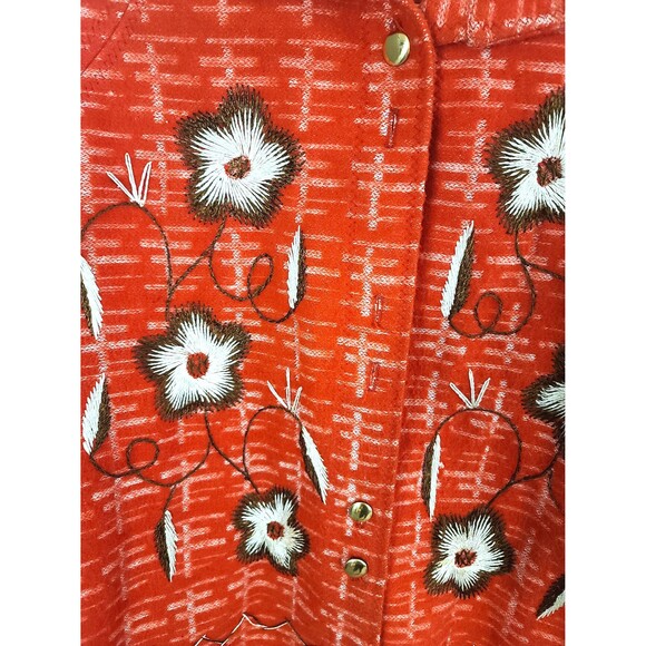 70s Vintage Felt Embroidered Poncho - Picture 3 of 9